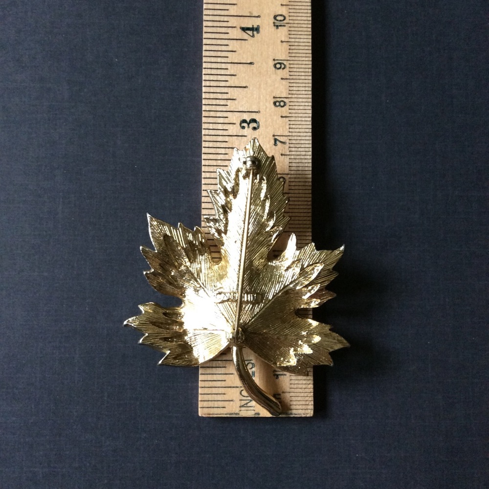 Vintage Sarah Coventry: Gold/Silver Toned Brooch - Picture 4 of 8